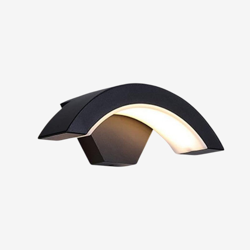 LumaCurve – Wall Lamp with Curved Arm & Half-Moon Shade