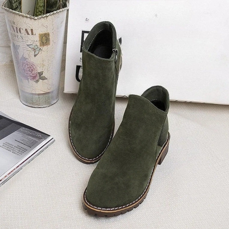 Ava – Round Toe Boots With Anti Slip Grip