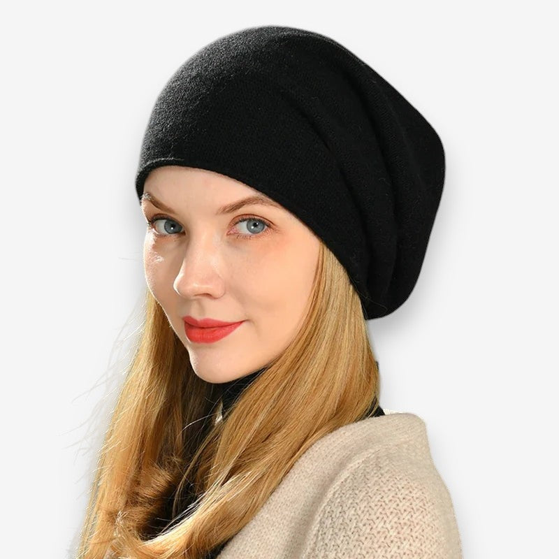 Clara – Round Hat with Foldable Design