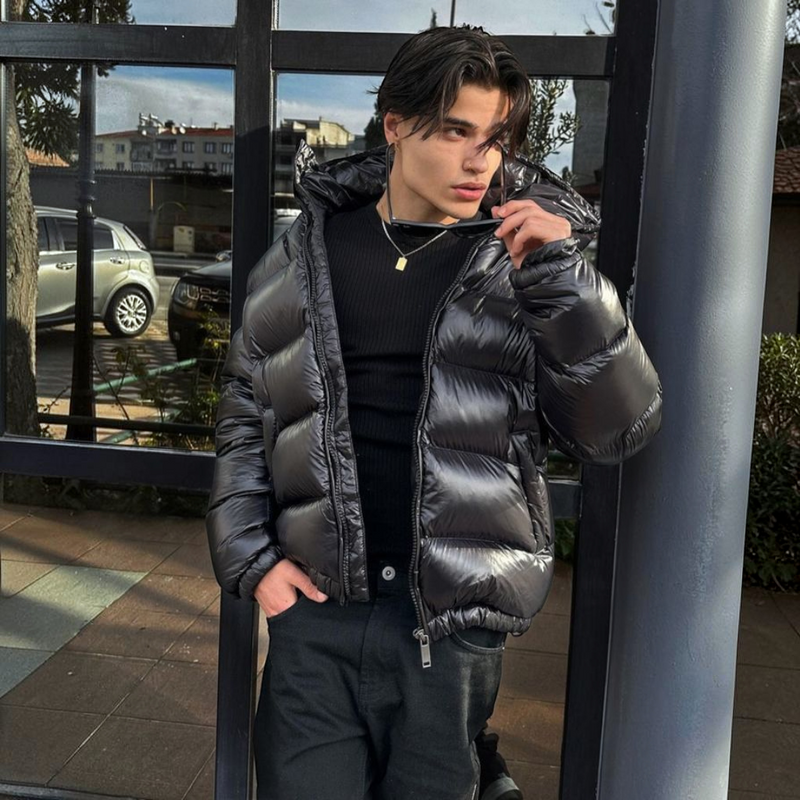 Velcorin – Long-Sleeve Coat with Integrated Hood
