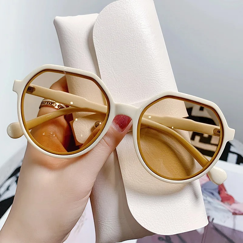 Stylish Octagon Round Sunglasses for Women