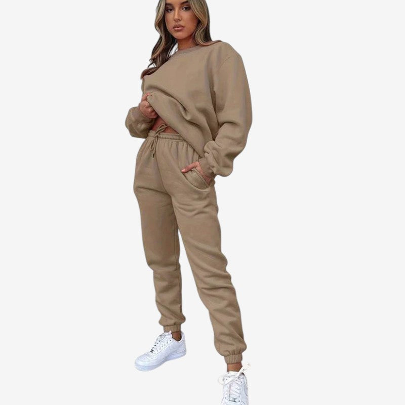 Isabella – Tweedelige set met top met lange mouwen en trekkoordbroek Velani