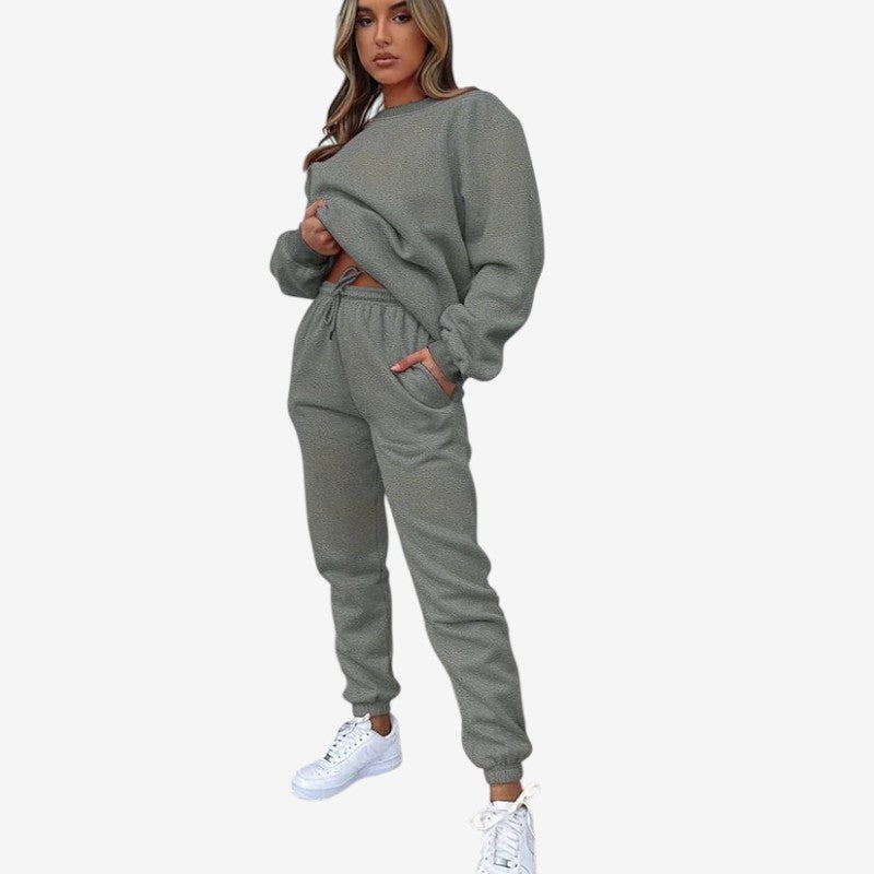 Isabella – Tweedelige set met top met lange mouwen en trekkoordbroek Velani