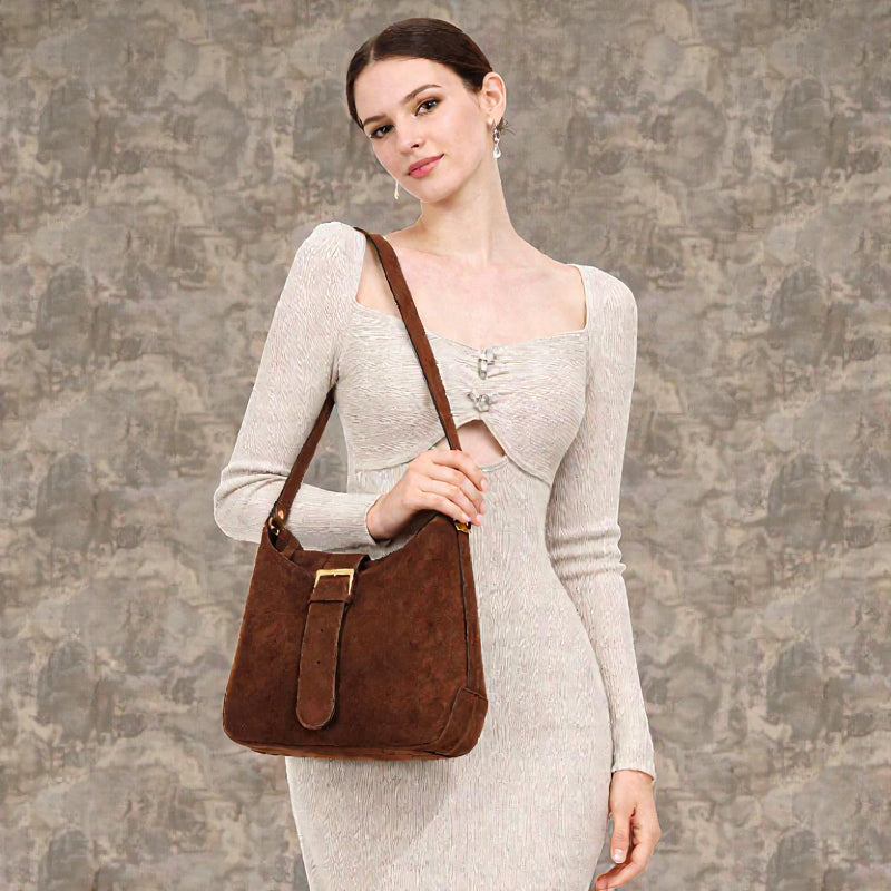 Brianna – Compact Shoulder Bag with Adjustable Strap & Zipper Closure