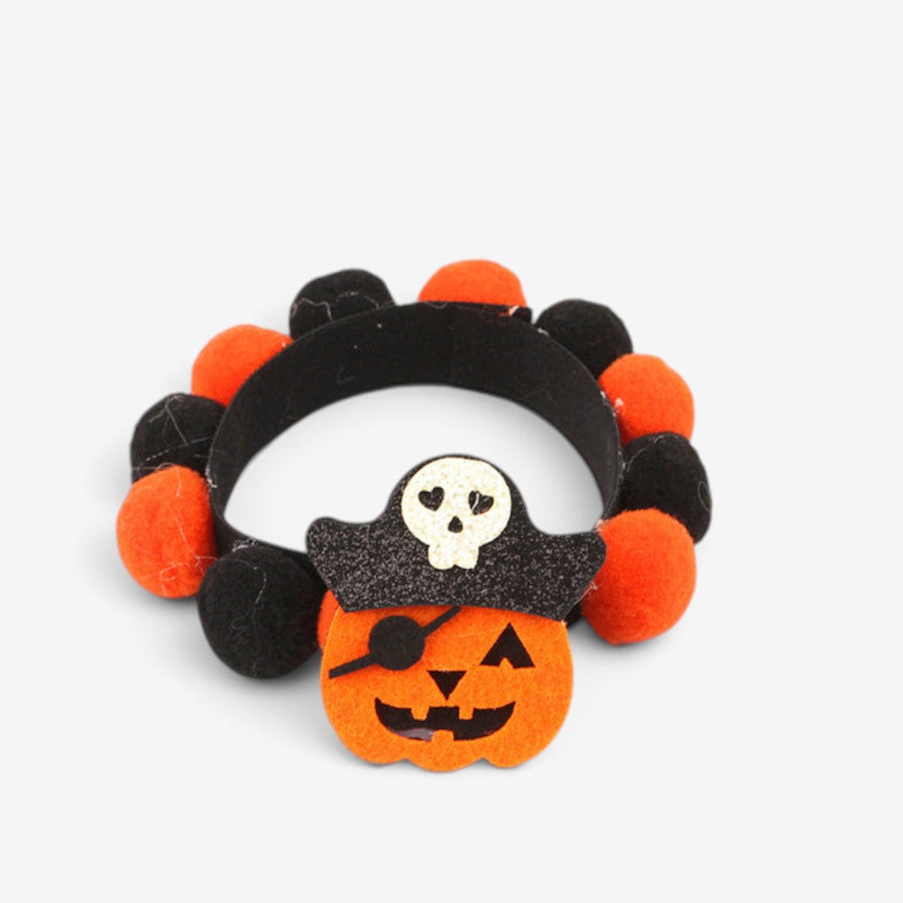 Festive Halloween Pet Collar with Pumpkin and Skull Patterns