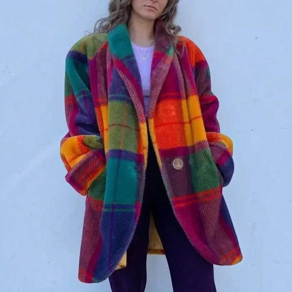Checker - Women's Long Plaid Coat with Notched Collar and Button Closure