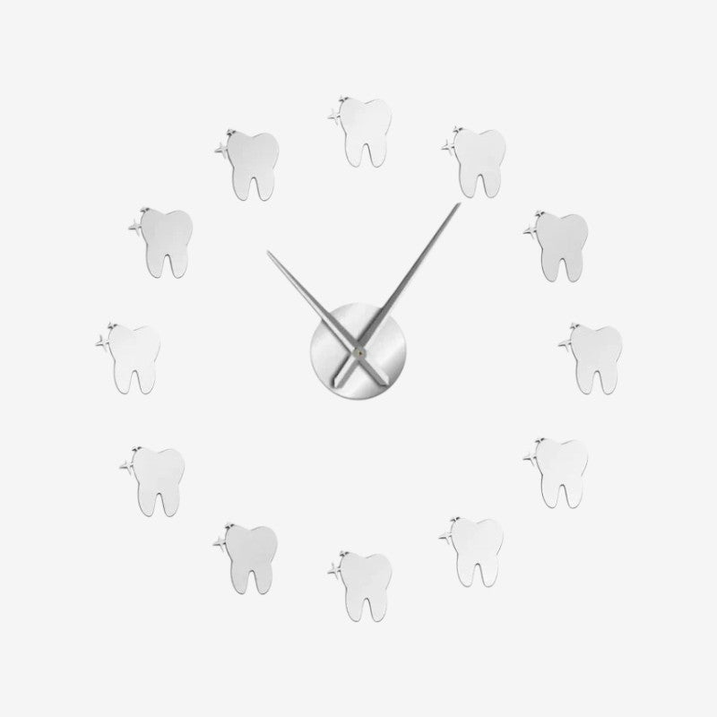 TimeDent – Decorative Wall Clock with Teeth Inspiration
