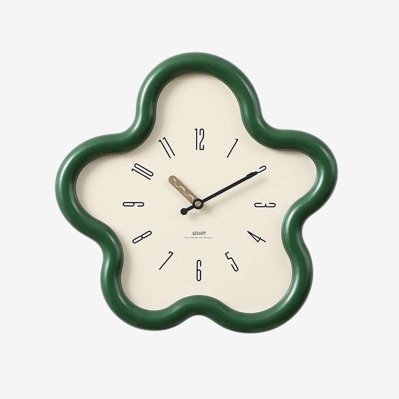 TimeGlow – Digitale wandklok met slinger voor decoratie Velani