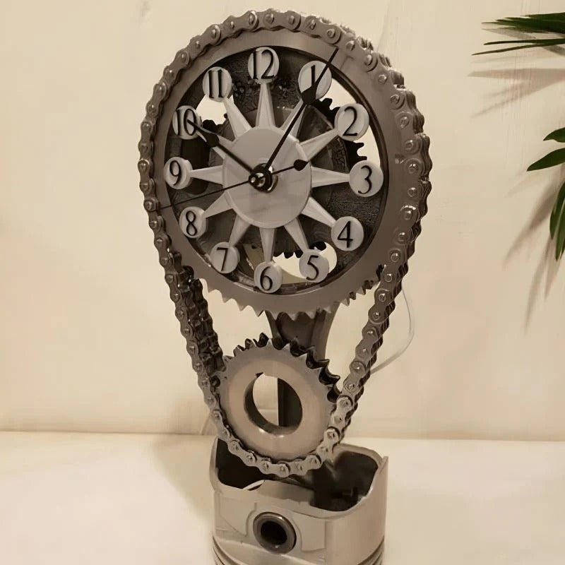 GearTime – Tafelklok met tandwiel- en kettingontwerp Velani
