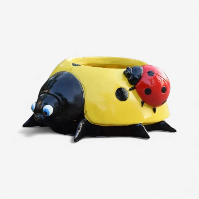 LadyBloom – Outdoor flower pot with ladybug