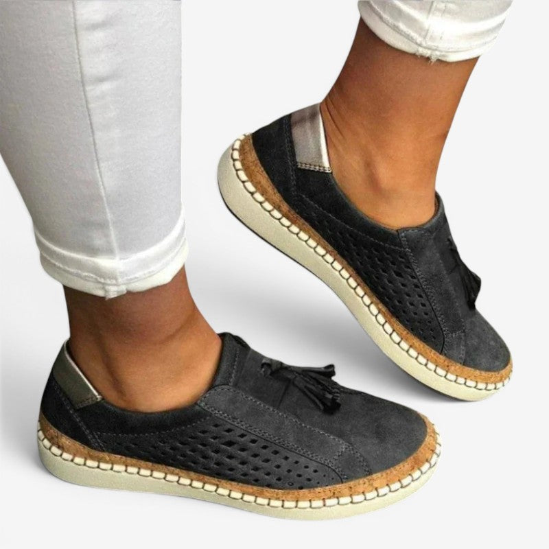 Women's Flat Shoes with Tassel Detail and Non Slip Sole