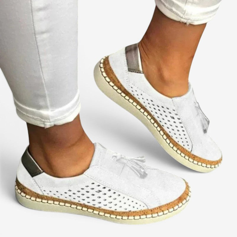 Women's Flat Shoes with Tassel Detail and Non Slip Sole