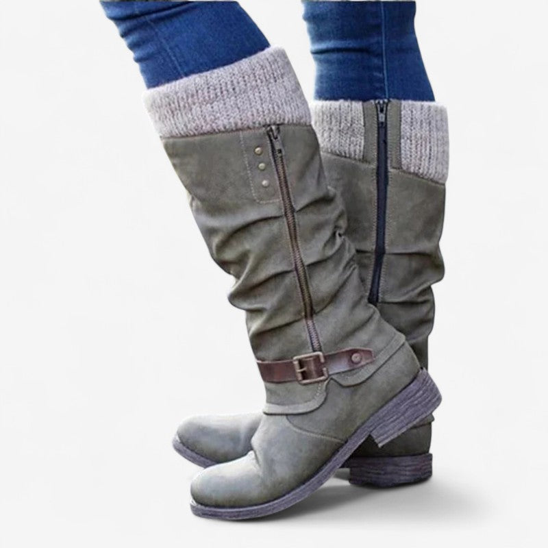 Zafira – Kniehoge laarzen met gesp en zijrits Velani