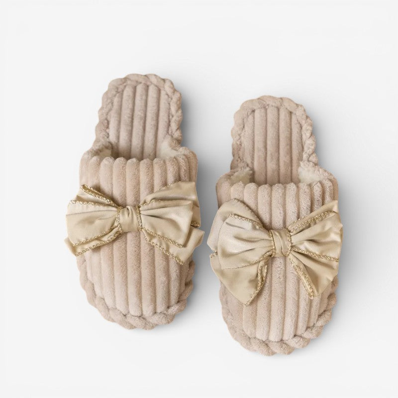 Stella – Round Toe Shoe With Tie Bow Design
