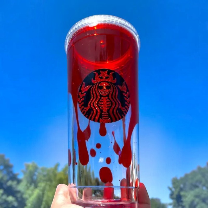 BloodDrip - Horror-themed Snow Globe Tumbler